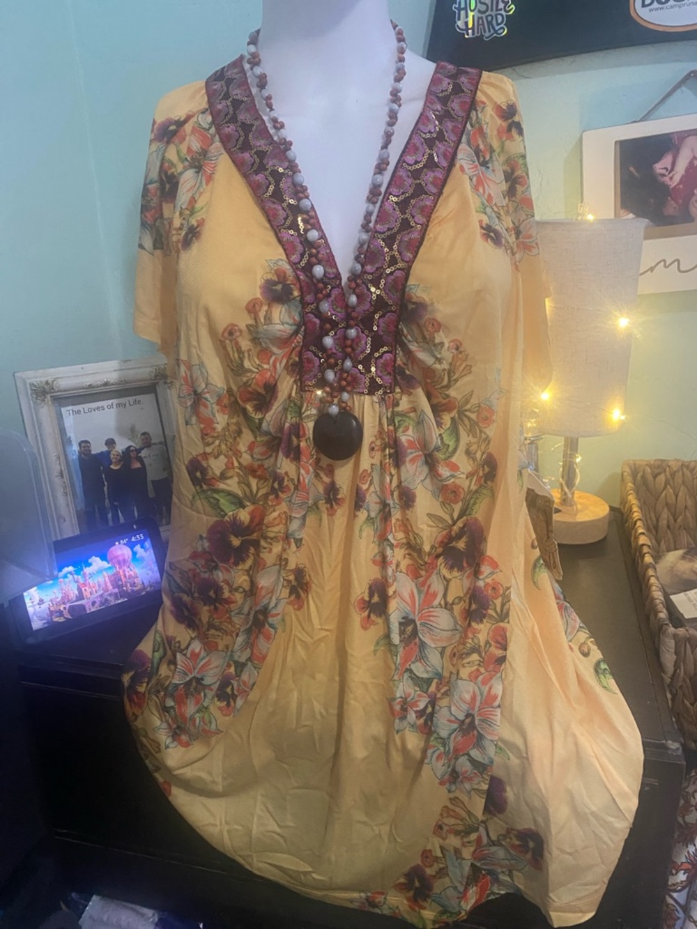 ONE WORLD Yellow Floral Boho V-Neck Tunic with Purple Trim